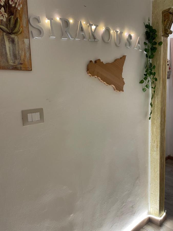 Sirakousai Sweet Home Сиракузы Экстерьер фото